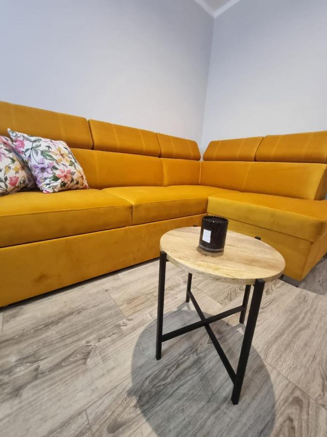Apartament Lux Lemon Jelenia Góra Eksteriør billede