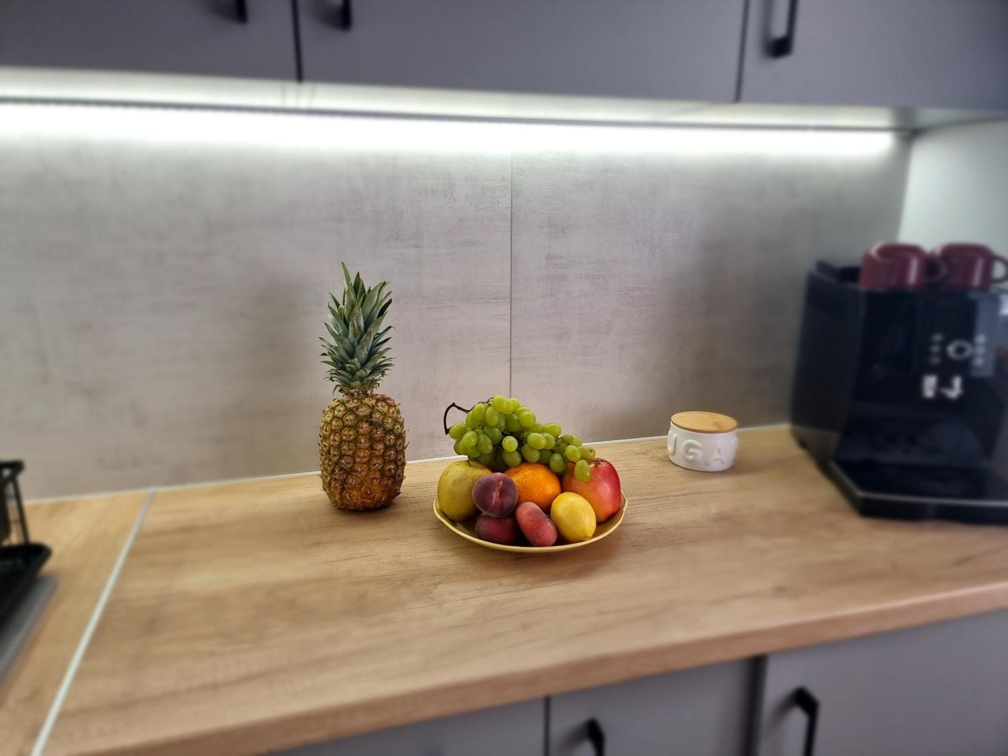 Apartament Lux Lemon Jelenia Góra Eksteriør billede